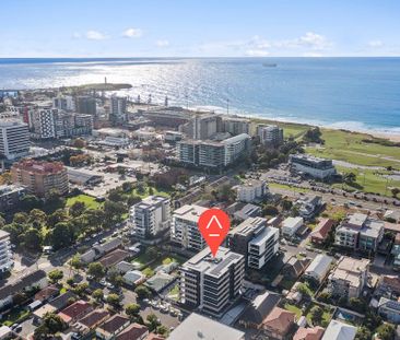 Discover Unmatched Luxury at "Urban Edge" - Photo 5