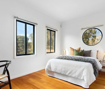 BRIGHTON BEAUTY JUST LISTED! - Photo 6