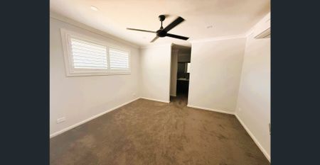 Modern Family Home with all the space you need - Photo 4