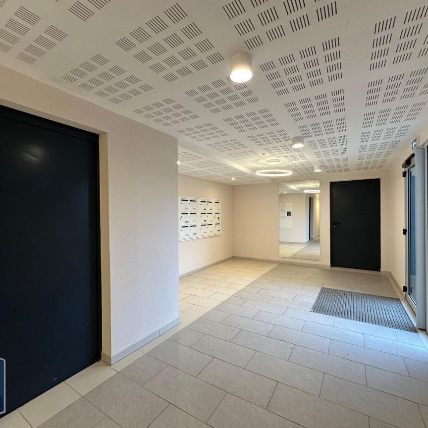 Location Appartement 2 pièces 45m² LA RICHE 37520 - Photo 1