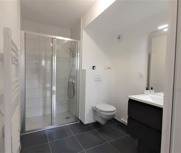 location Appartement T2 DE 44.7m² À CLERMONT FERRAND - Photo 3