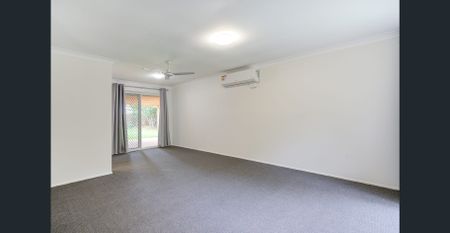 Lowset – 4 Bedroom in Cleveland - Photo 3