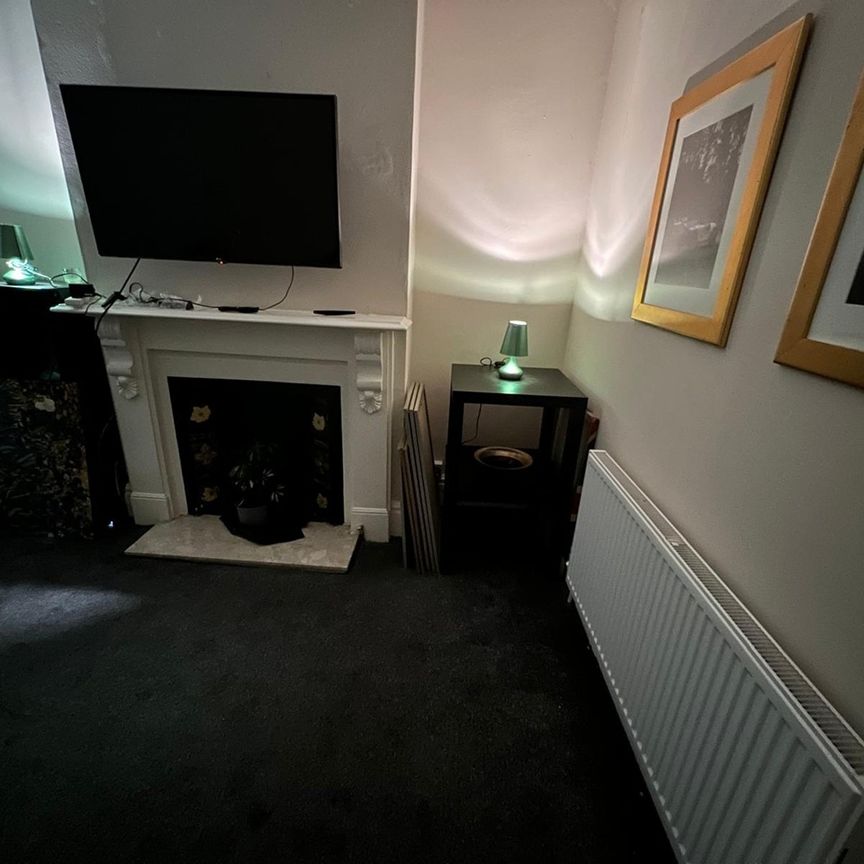 Room in a Shared House, Hart Road, B24 - Photo 1