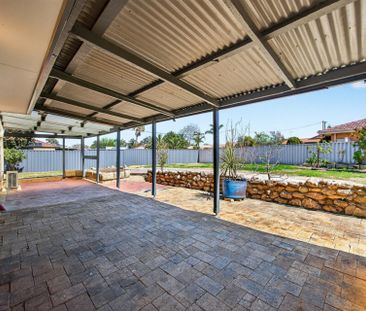 Newly renovated 2 lounge, 3 bedroom house. - Photo 2