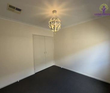 “Spacious Family Living” - Photo 6