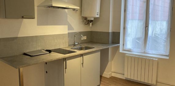 Location Appartement 1 pièce 20m² LISIEUX 14100 - Photo 2