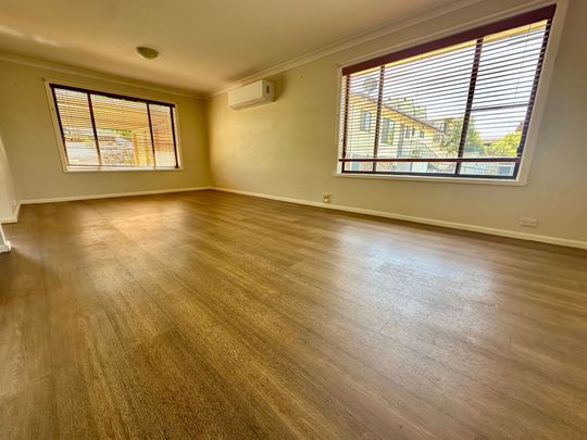 Convenient Cul-de-sac Living - Photo 1