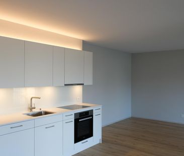 Moderne 2.5 Zimmerwohnung in Zollikofen - Photo 2