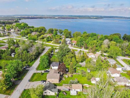 For Lease - 344 Annshiela Drive, Georgina, Ontario - Photo 3