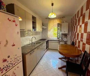 De inchiriat apartament cu 3 camere in Piata Mare,decomandat,300€\luna - Fotografie 4