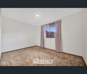 22 Cheryl Court, Hampton Park, Vic 3976 - Photo 5