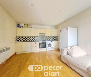 Stacey Road, Roath, Cardiff - Photo 5