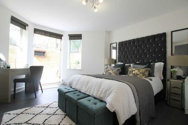 Cathedral Road - Photo 1