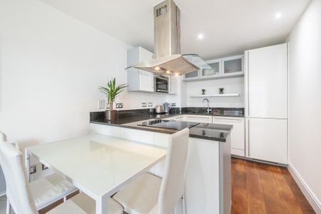 1 bedroom flat to rent - Photo 2