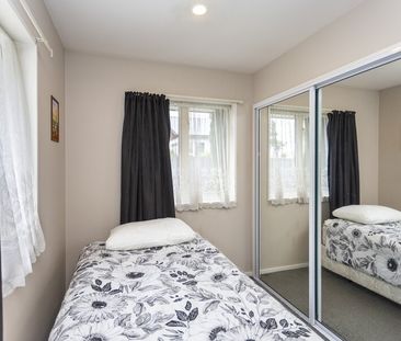 Over 60’s Unit! - Photo 4