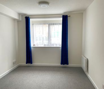 1 Bed Flat, Wavel Place, SE26 - Photo 1