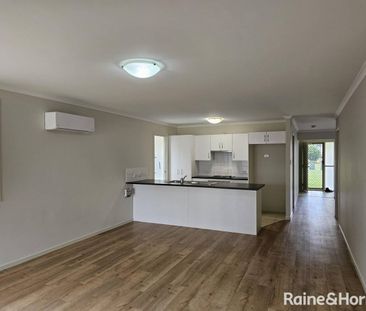 Now available for Lease .. - Photo 4