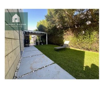 Luxury Semidetached House for rent in Charneca de Caparica, Portugal - Photo 2