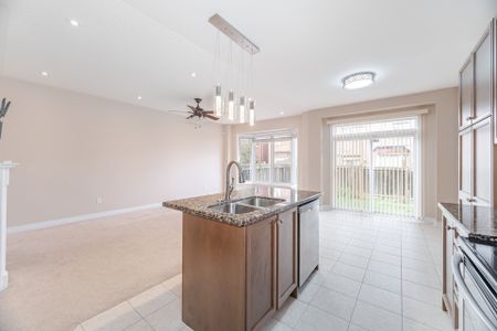 For Lease - 5499 Fudge Terrace, Mississauga, Ontario - Photo 5