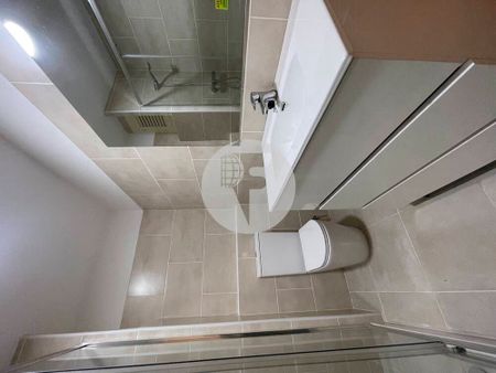 Piso de alquiler en Fort Pienc - Photo 3