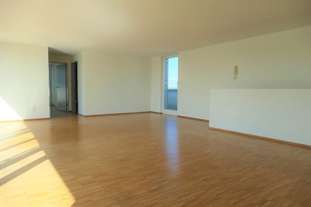 3.5 Zimmer, 93 m², 4. Stock - Photo 1