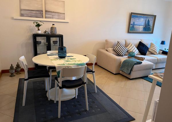 T2 na 1º linha da Praia da Barra com terraço vista mar!