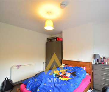 5 bedroom terraced house to rent - Photo 3