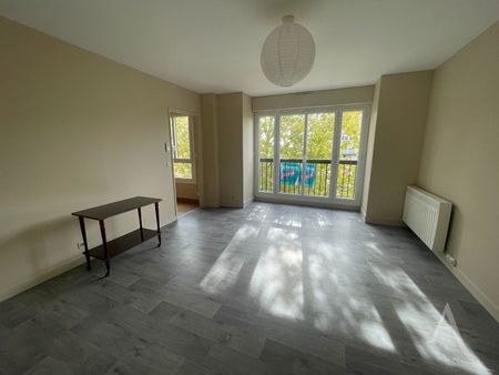 Location appartement 3 pièces, 69.00m², Châteauroux - Photo 5