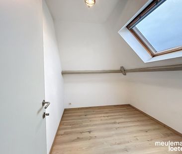 Lichtrijk appartement nabij centrum - Foto 3