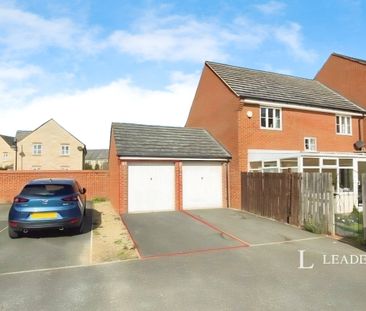 3 bedroom mid-terrace to rent Water Lily Way, Bourne PE10 - Photo 3