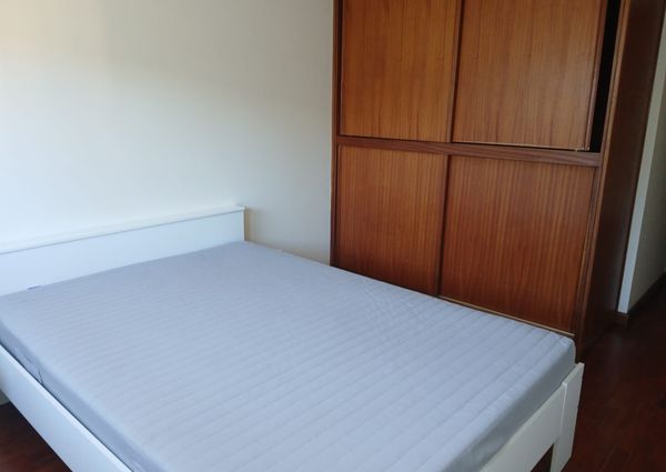 Apartamento T2 no Centro da Senhora da Hora em Matosinhos
