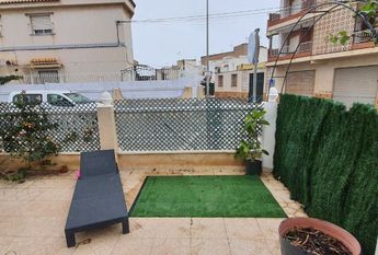 Alquiler de chalet pareado en Calle Viena, 11