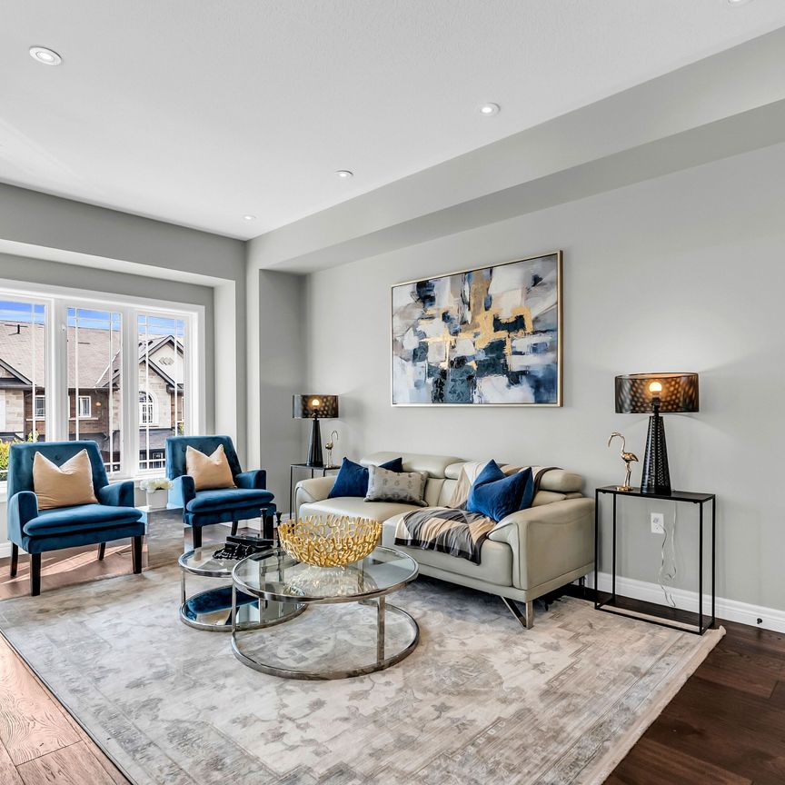 For Lease - 89 Bloom Crescent, Hamilton, Ontario - Photo 1