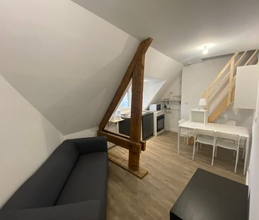 Location Appartement 2 pièces 18m² - Photo 4