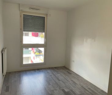 Location Appartement 3 pièces 61m² - Photo 4