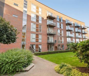 2 bedroom apartment to rent - Photo 6