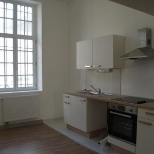 Location Appartement 3 pièces 55m² CAMBRAI 59400 - Photo 2