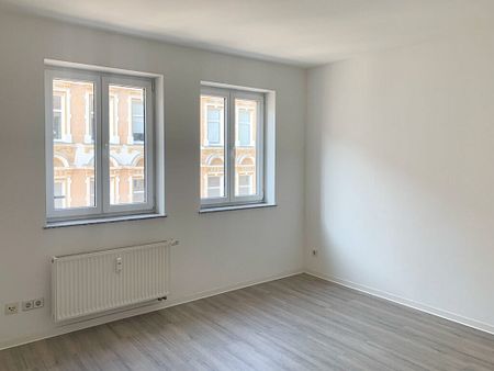 Aufgepasst: Ein Monat Kaltmietfrei! Großzügige 3-Zimmer-Wohnung in top Lage - Photo 4