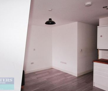 1 bedroom apartment to rent - Photo 4