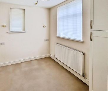 2 bedroom property to rent - Photo 3