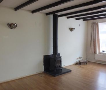 2 bedroom detached bungalow to rent - Photo 2