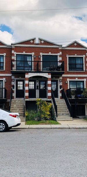 Superbe Appartement 3 1/2 Situé Au Cœur De LaSalle - Photo 1