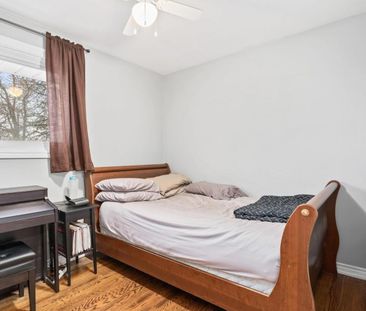 For Lease - 2377 Industrial Street Unit# 5, Burlington, Ontario - Photo 3