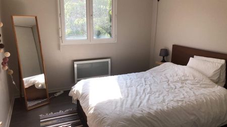 Location Appartement 2 pièces 50m² LILLE 59000 - Photo 3