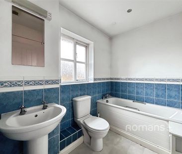 2 bedroom maisonette to rent - Photo 6