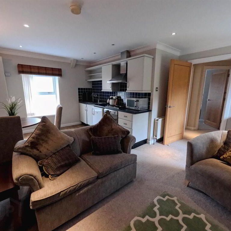 Serviced Apartment, 1 Stag Lodge Apartments, Cultra, Holywood, BT18 0EX - Photo 1