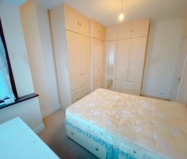 1 bedroom house of multiple occupation to rent - Photo 2