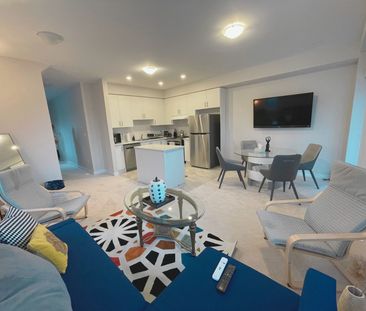 For Lease - 2 Mockingbird Lane, Hamilton, Ontario - Photo 1