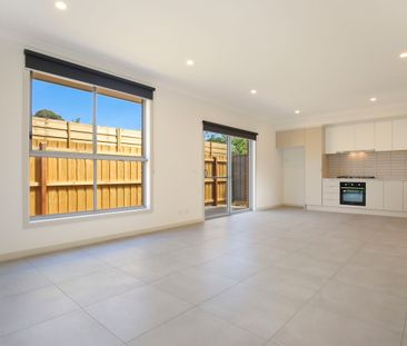 Luxurious Modern Two Bedroom Townhome - Photo 4