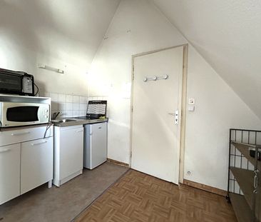 Location Appartement 1 pièce 12m² - Photo 3